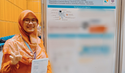 Ms. Nailil Husna, 2nd year student, gave a poster presentation at the Forum for Graduate School Educational Reform 2023.