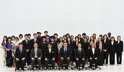 令和7年3月25日（火）グローバル教育院・学位記授与式が行われました。
